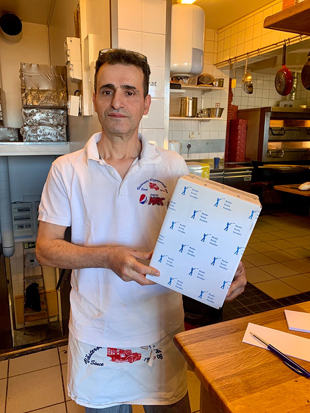 Pizzeria spånga mackan /spånga punkten <br>är Vinnare av vinglas med VPG räkor V31 Rosa /vit lott Serie L nr 78