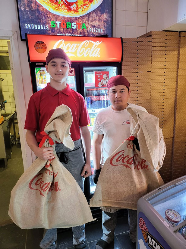 Pizzeria Timone <br>Vinnare med coca cola tävlingen v51  2 st priser Vi på Västerorts Pizzagrossist säger stort grattis